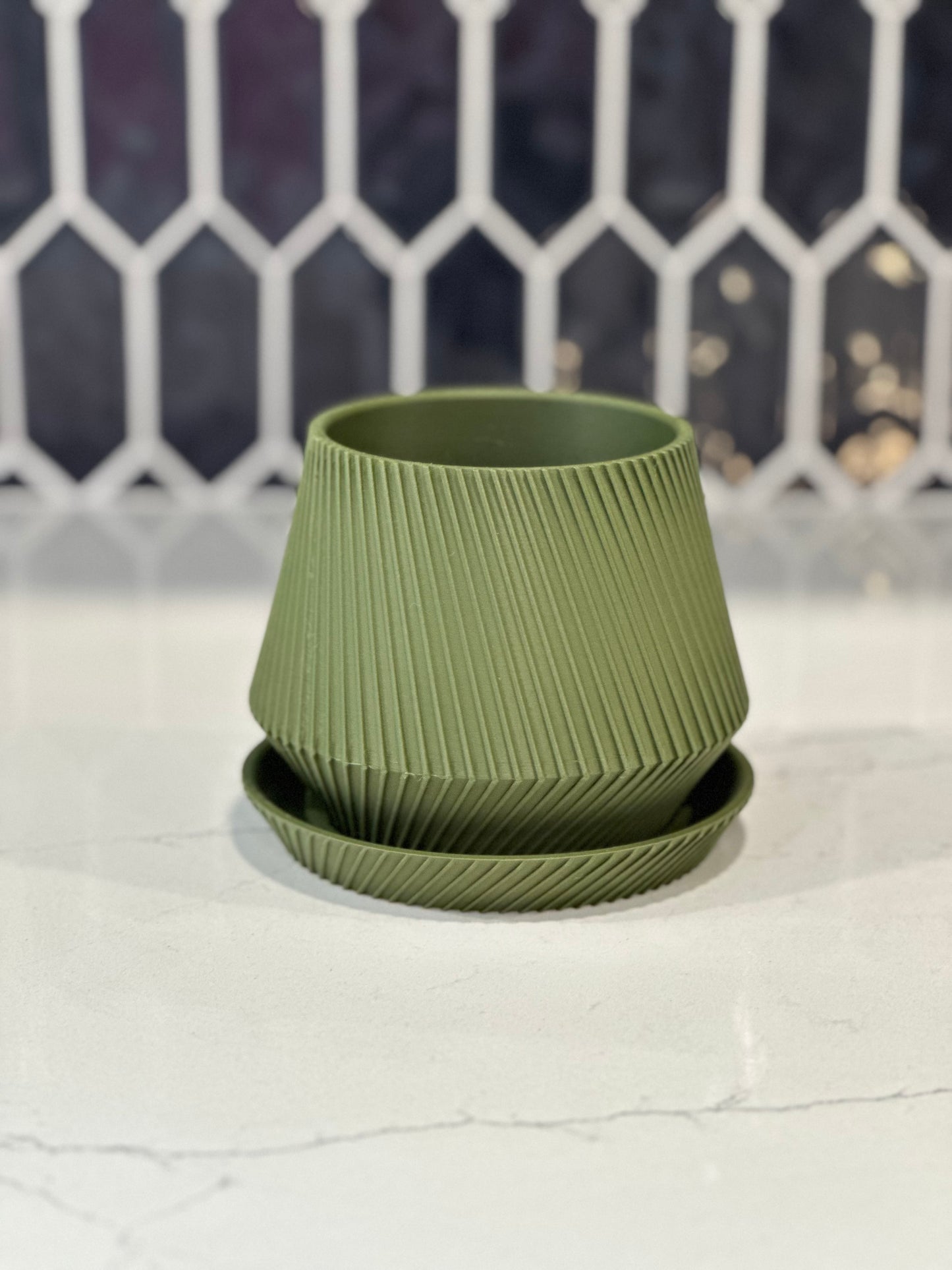 Arcadia Mid-Century Planter