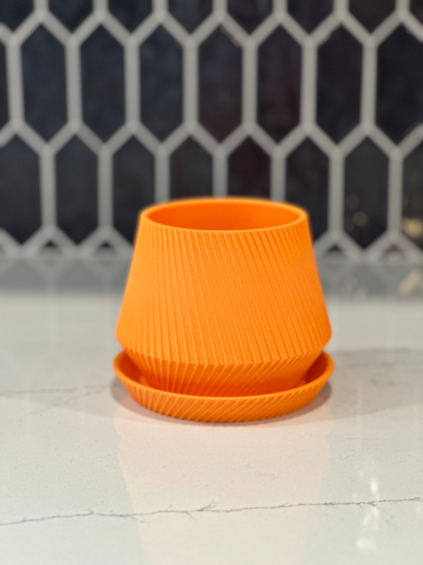 Arcadia Mid-Century Planter